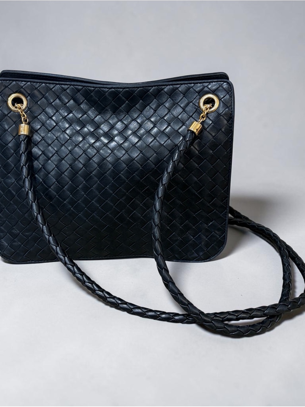 Vintage Bottega Veneta Intrecciato Shoulder Bag | Authentic Navy Woven Leather